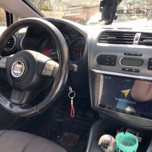 SEAT LEON 2005-2012 ANDROİD MULTİMEDYA 4-32 8 ÇEK. CARPLAY- QLED EKRAN- AHD GERİ GÖRÜŞ KAMERASI 3 AMFİ ÇIKIŞLI PRO CİHAZ