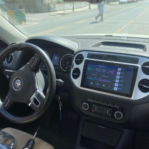 VOLKSWAGEN TİGUAN 2008-2016 ANDROİD MULTİMEDYA 4-32 8 ÇEK. CARPLAY- QLED EKRAN- AHD GERİ GÖRÜŞ KAMERASI 3 AMFİ ÇIKIŞLI PRO CİHAZ
