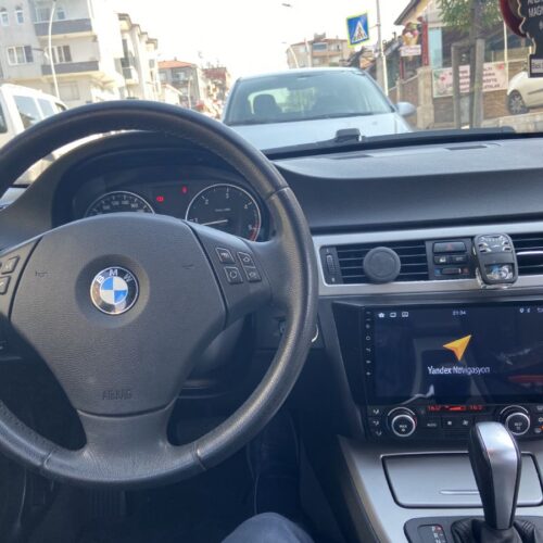 BMW E90 ANDROİD MULTİMEDYA 3-32 8 ÇEK. CARPLAY