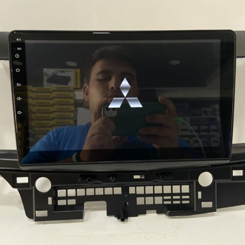 MİTSUBİSHİ LANCER ANDROİD MULTİMEDYA 4-32 8 ÇEK. CARPLAY- QLED EKRAN- AHD GERİ GÖRÜŞ KAMERASI 3 AMFİ ÇIKIŞLI PRO CİHAZ