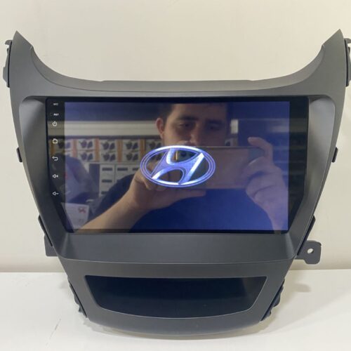 HYUNDAİ ELANTRA 2010-2014 ANDROİD MULTİMEDYA 4-32 8 ÇEK. CARPLAY- QLED EKRAN- AHD GERİ GÖRÜŞ KAMERASI 3 AMFİ ÇIKIŞLI PRO CİHAZ