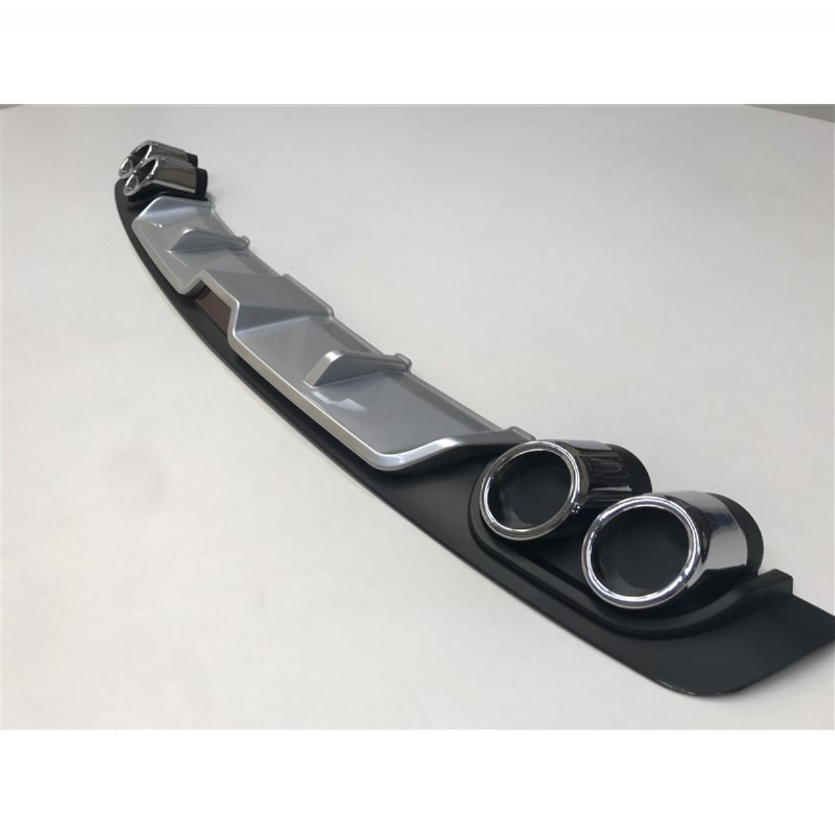 4 Egzoz Universal Arka Tampon Eki - Difüzör Gri - Mat Siyah (Plastik)