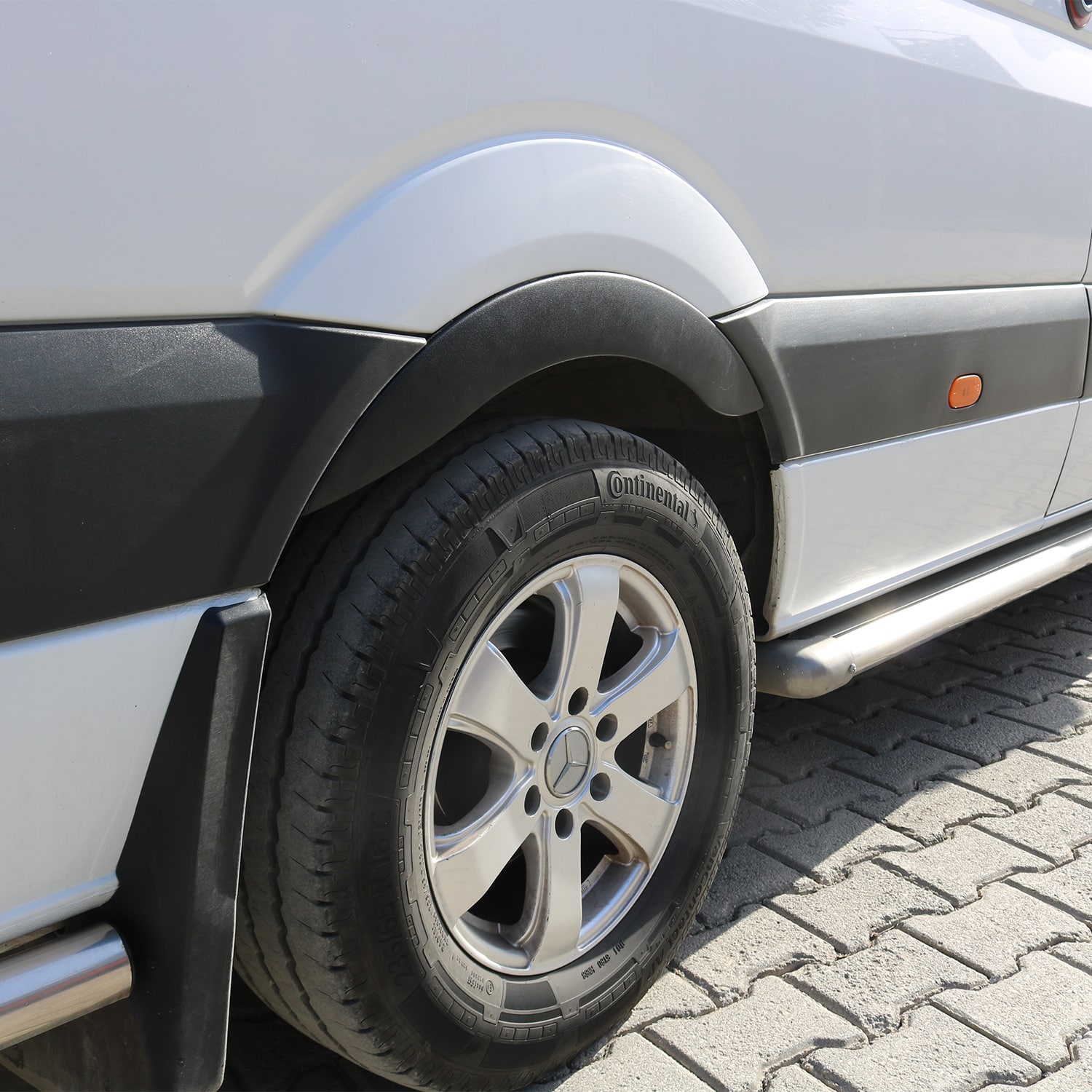 Mercedes Sprinter 2006-2012 Yıl Aralığı Uyumlu Arka Teker Kaplama 2 Parça - Görsel 7